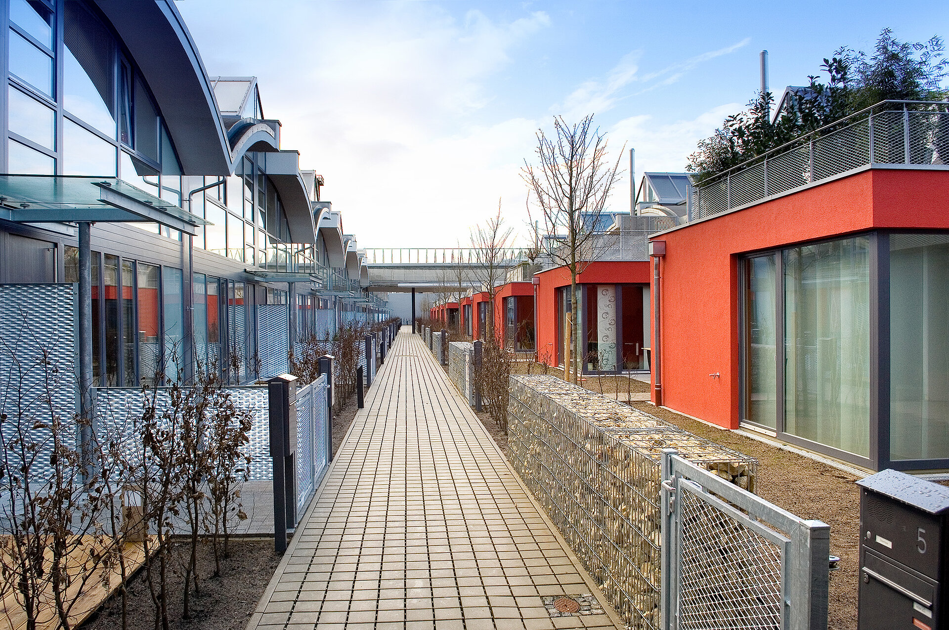 {f:if(condition: project.image.originalResource.alternative, then: project.image.originalResource.alternative, else: {project.title})}