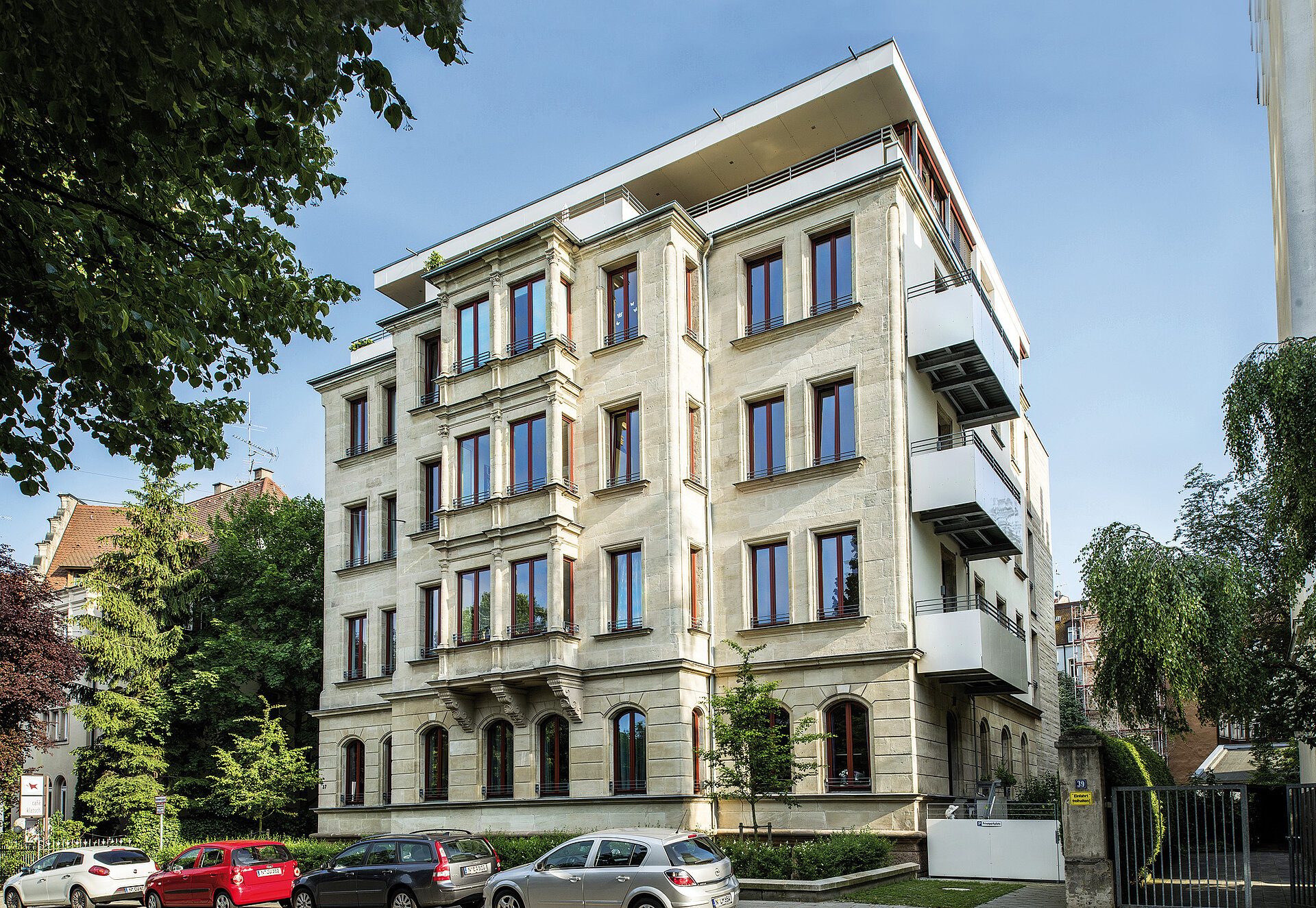 {f:if(condition: project.image.originalResource.alternative, then: project.image.originalResource.alternative, else: {project.title})}